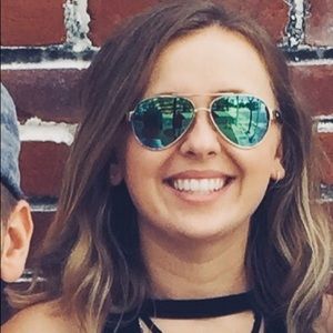 Meet your Posher, Mackenzie